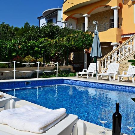 Apartments Villa Ra Žaborić Exterior foto