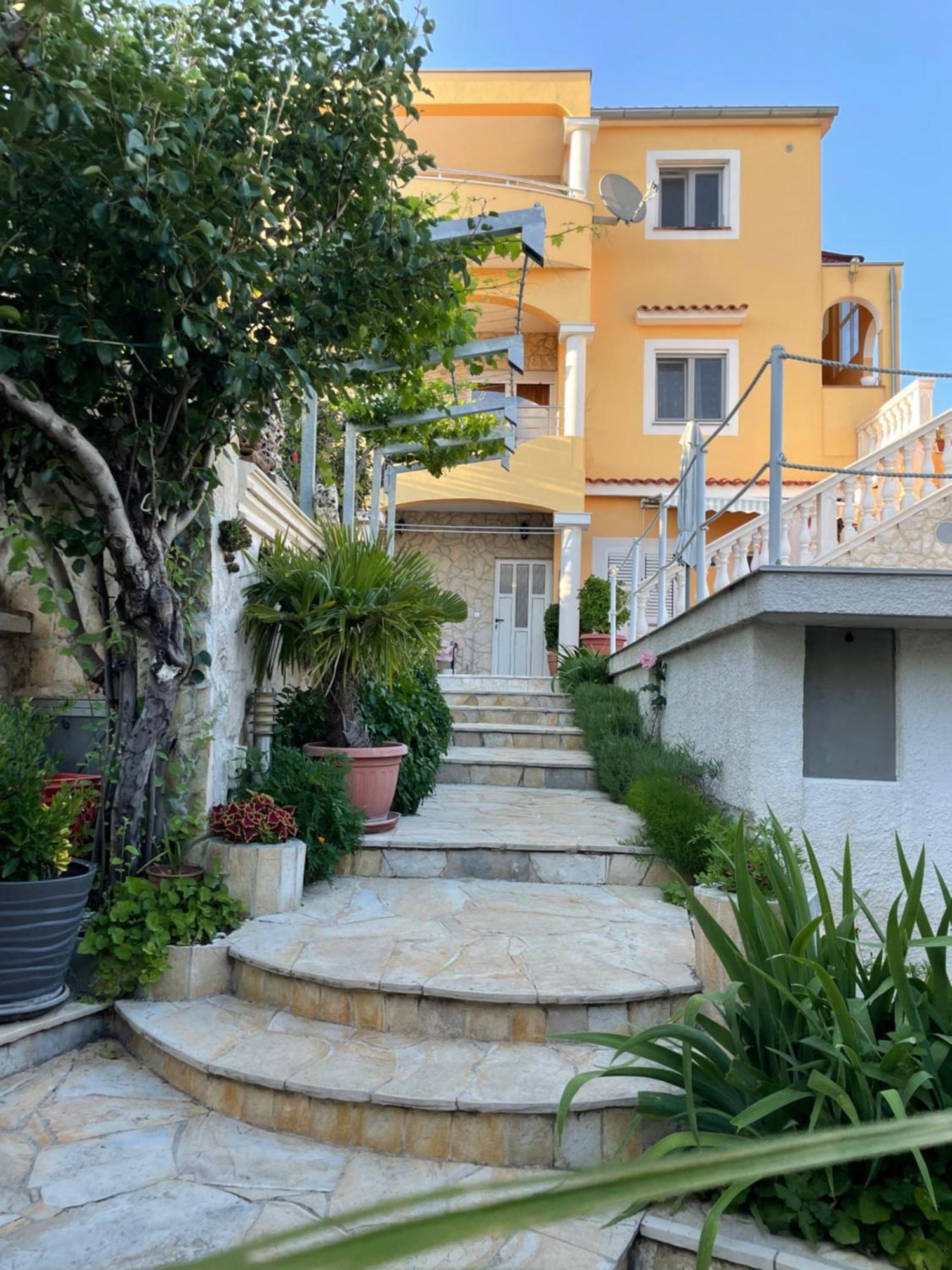 Apartments Villa Ra Žaborić Exterior foto